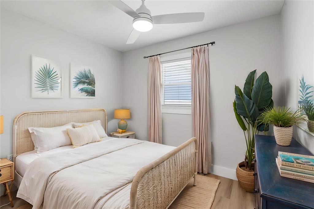 2003 6th Place Southwest Largo, FL 33770 - Photo 14 of 28