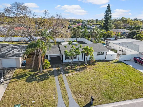 $420,000 | 2003 6th Place Southwest, Largo, FL 33770