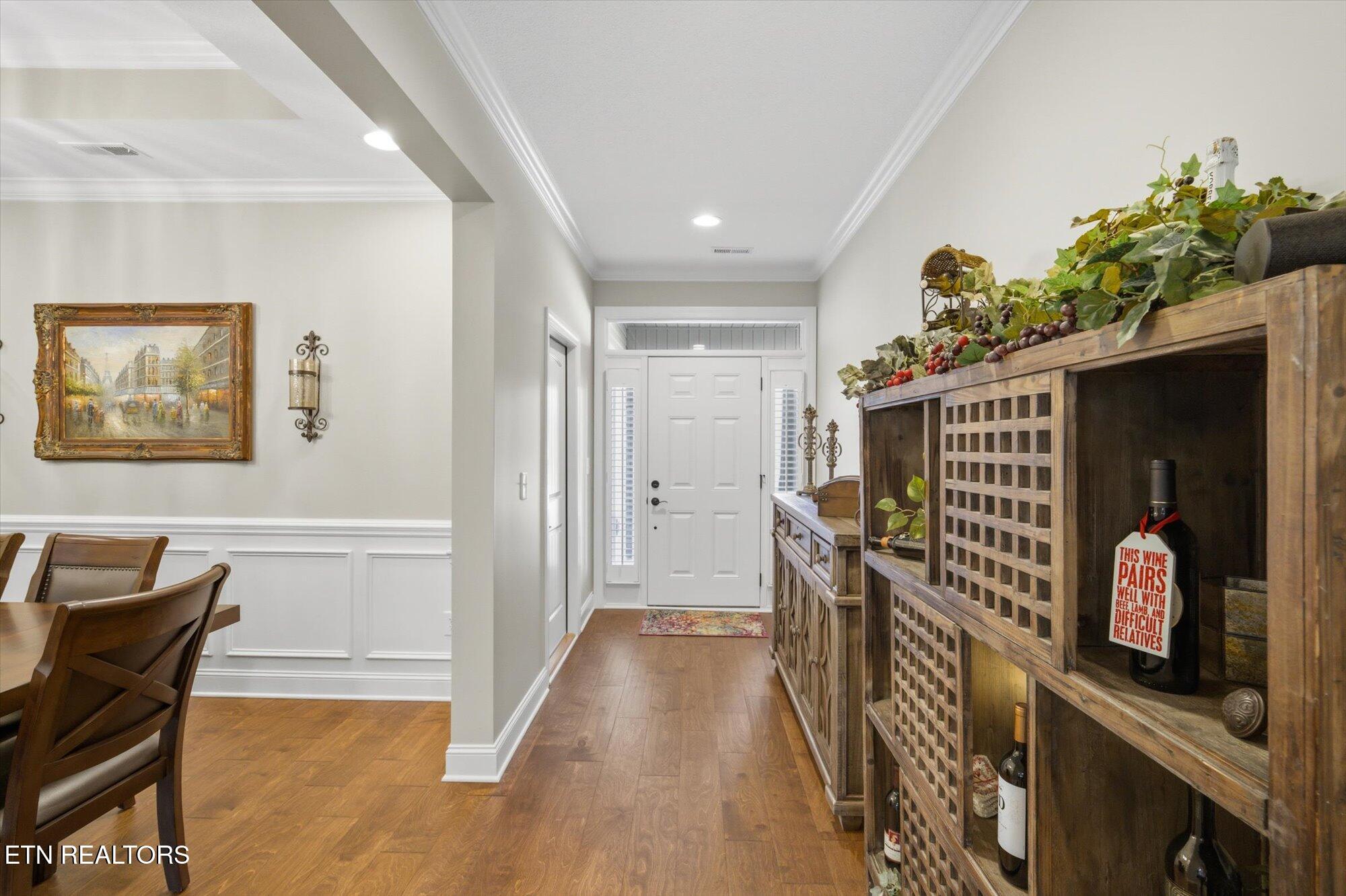 7122 Volunteer Rdg Lane Knoxville, TN 37918 - Photo 5 of 34 05-7122-Volunteer-Rdg-Ln-Knoxville-TN-5