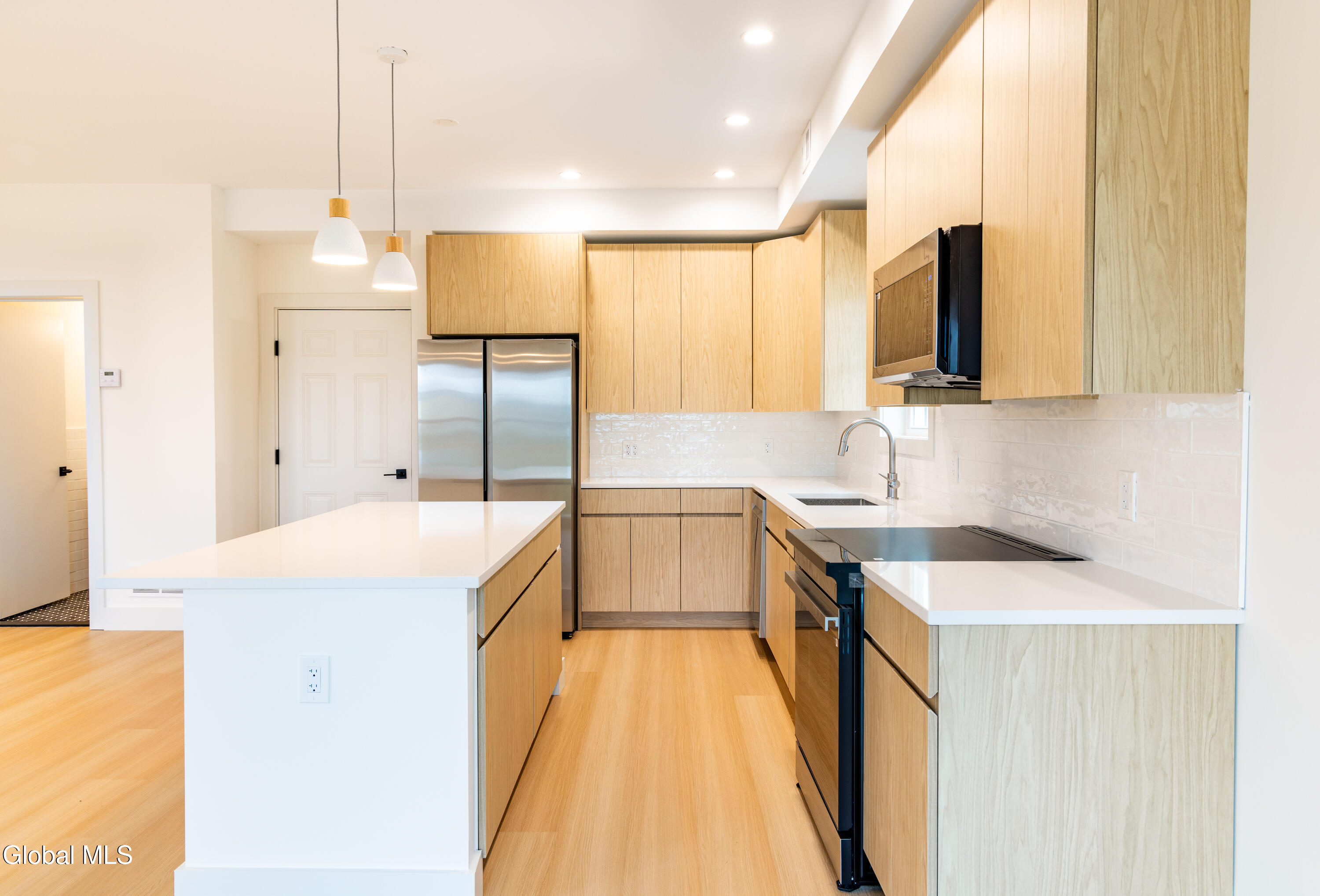 133 Marjorie Lane, Unit 3 Middleburgh, NY 12122 - Photo 17 of 45 133-2_0038