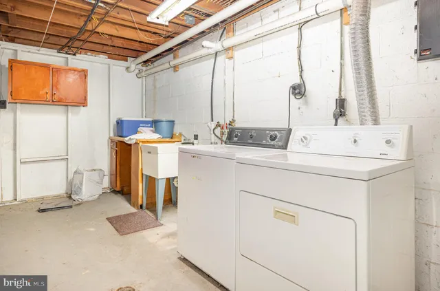 $515,000 | 95 Foxcroft Drive, Camp Hill, PA 17011