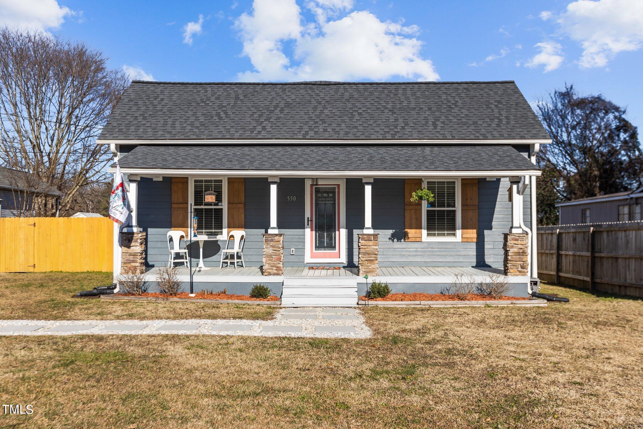 550 Main Street Smithfield, NC 27577 - Photo 2 of 35 27-web-or-mls-IMGL6374