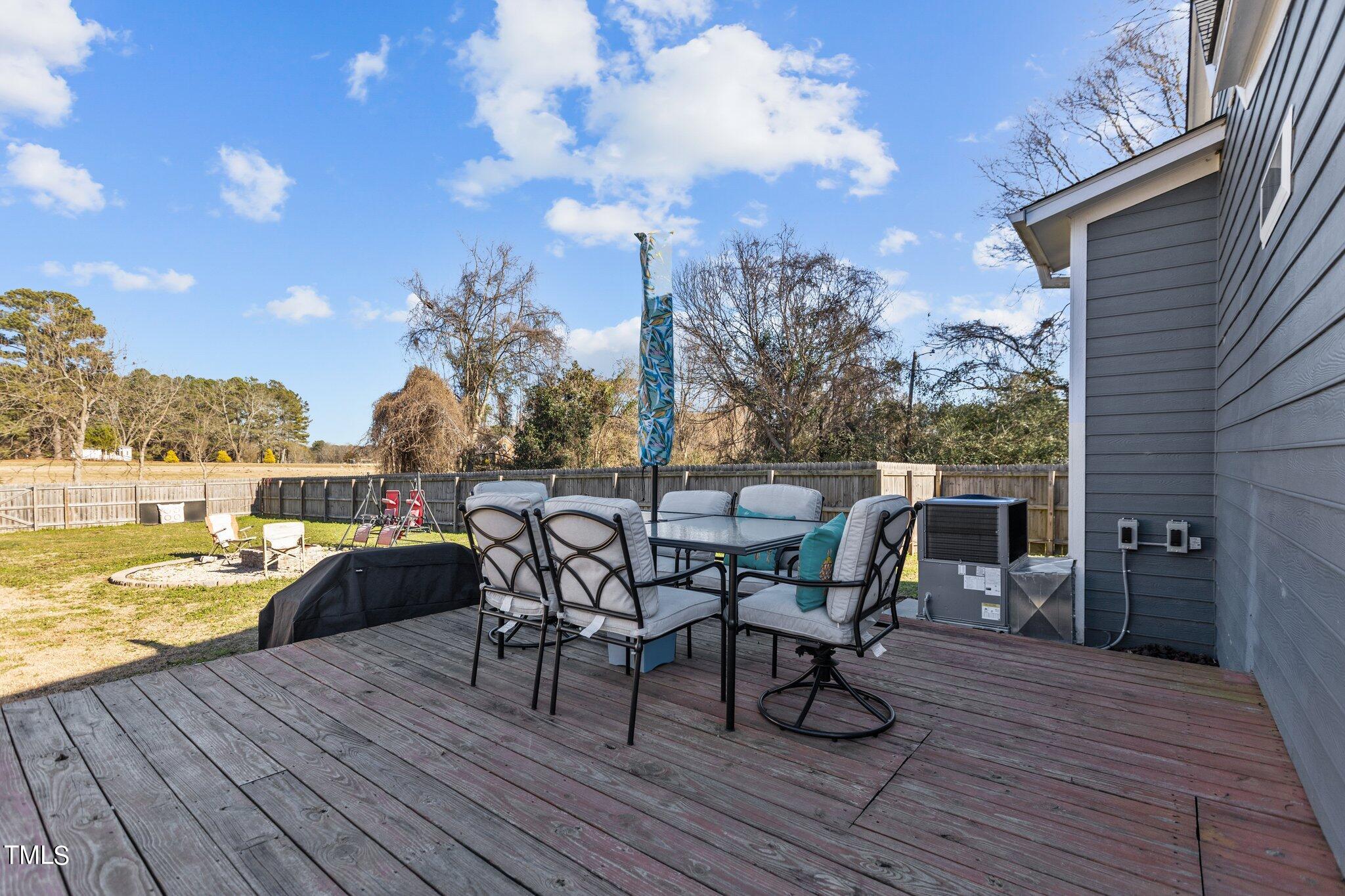 550 Main Street Smithfield, NC 27577 - Photo 30 of 35 38-web-or-mls-IMGL6385