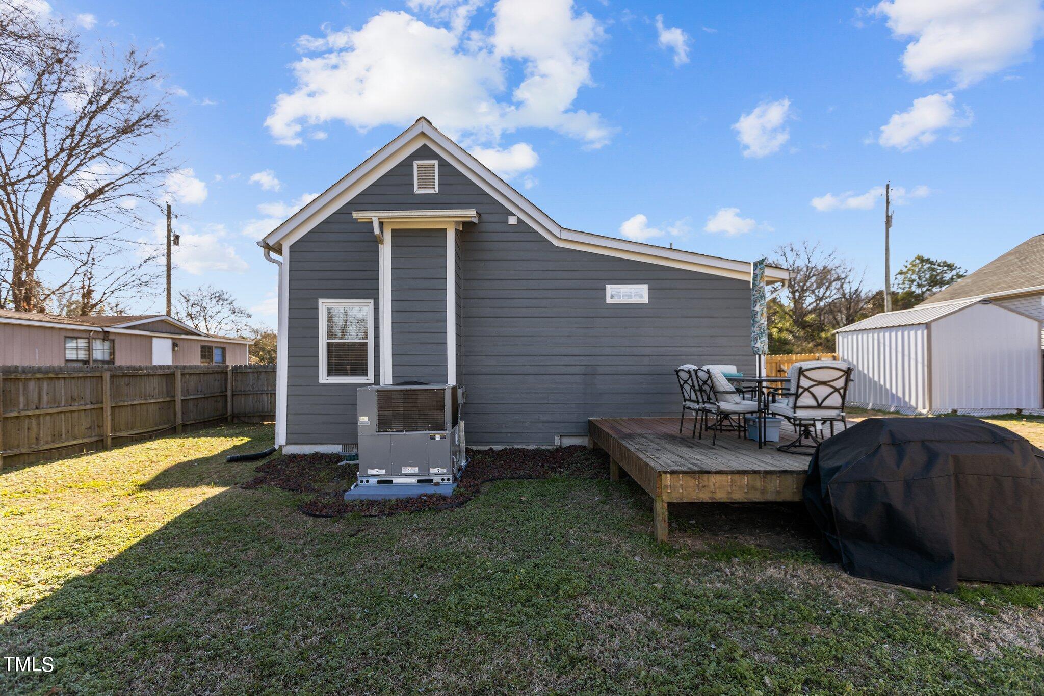 550 Main Street Smithfield, NC 27577 - Photo 31 of 35 33-web-or-mls-IMGL6380