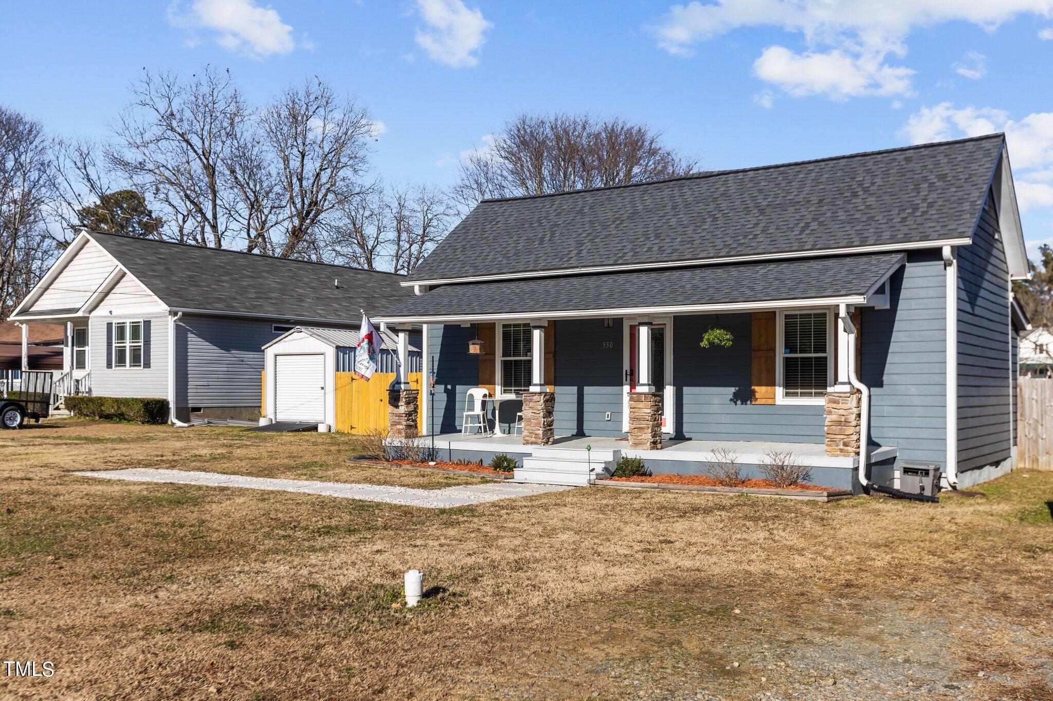 550 Main Street Smithfield, NC 27577 - Photo 4 of 35 26-web-or-mls-IMGL6373
