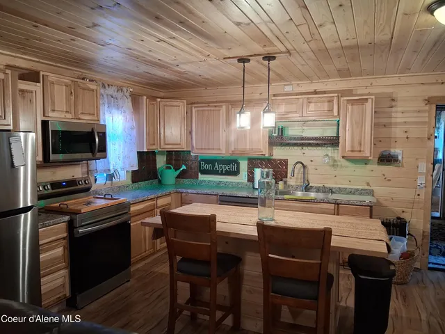 $649,000 | 16 Elk Horn Clark Fork, Clark Fork, ID 83811