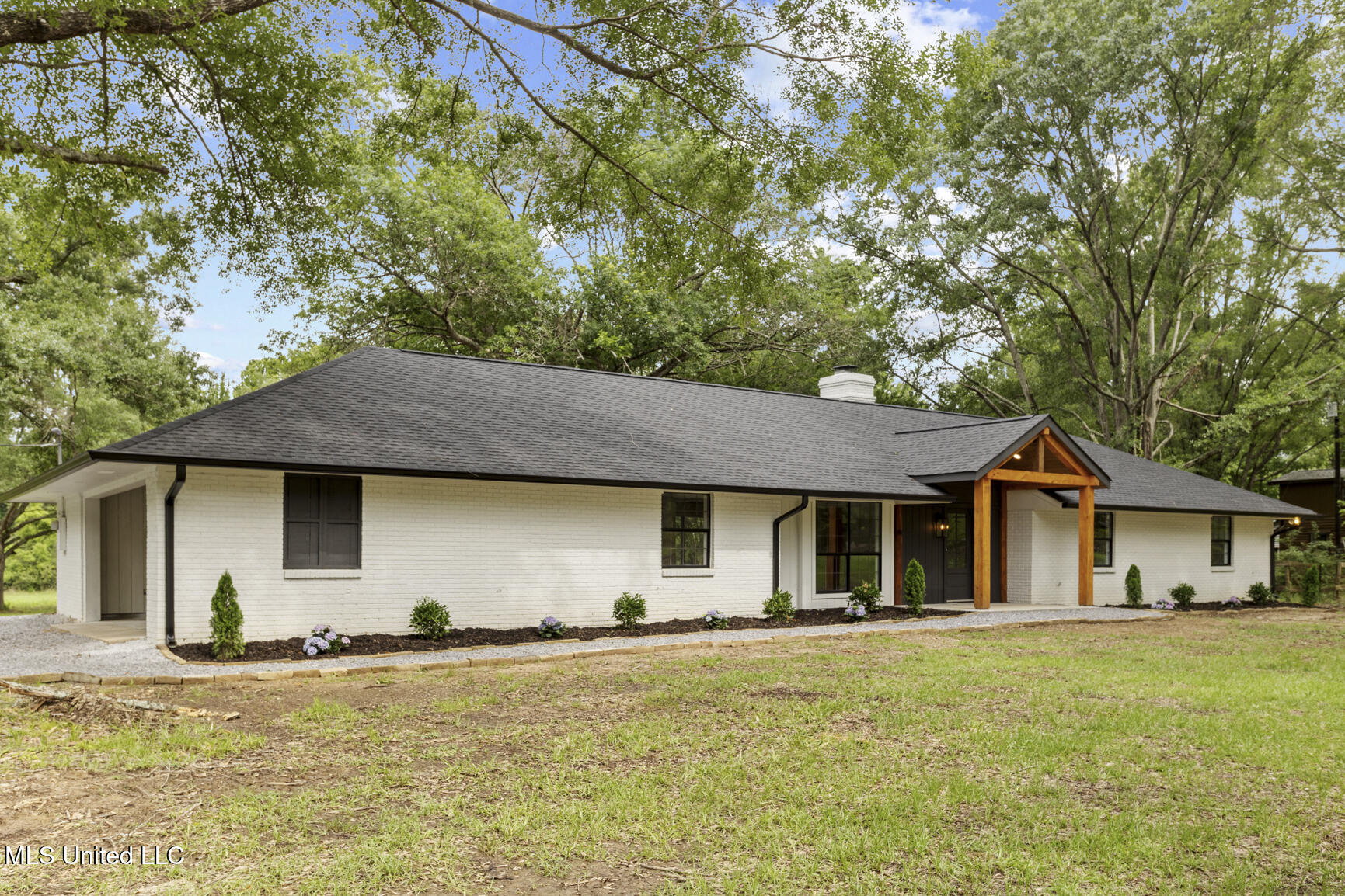 416 North Old Canton Road Madison, MS 39110 - Photo 5 of 34 416 Old Canton-2