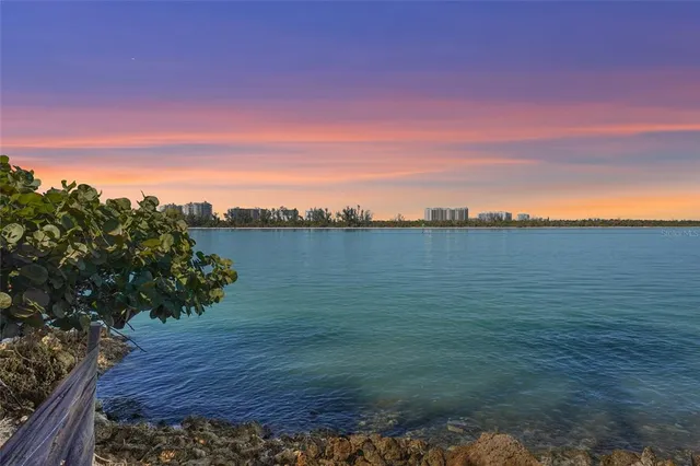 $6,995,000 | 3550 Bayou Louise Lane, Sarasota, FL 34242