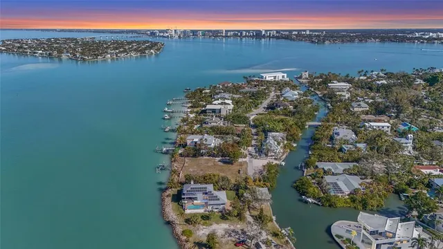 $6,995,000 | 3550 Bayou Louise Lane, Sarasota, FL 34242