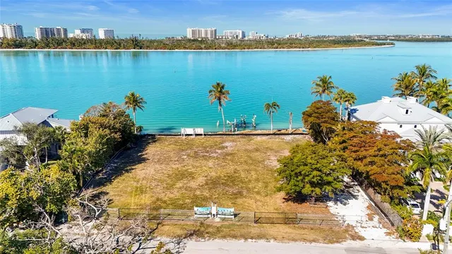 $6,995,000 | 3550 Bayou Louise Lane, Sarasota, FL 34242