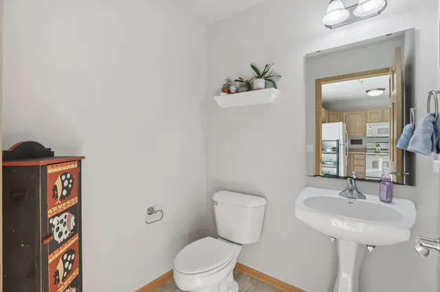 $323,000 | 709 Cricket Lane, Unit 2, Middleton, WI 53562