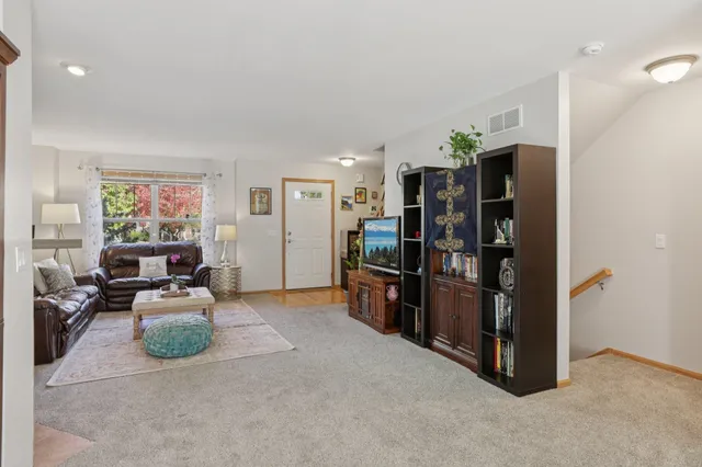 $323,000 | 709 Cricket Lane, Unit 2, Middleton, WI 53562