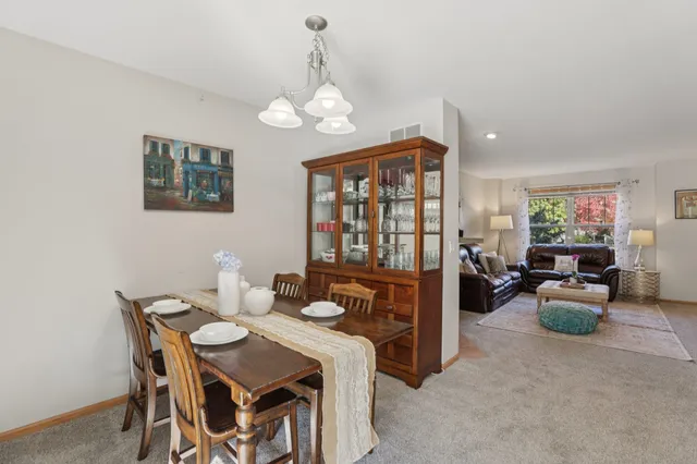 $323,000 | 709 Cricket Lane, Unit 2, Middleton, WI 53562