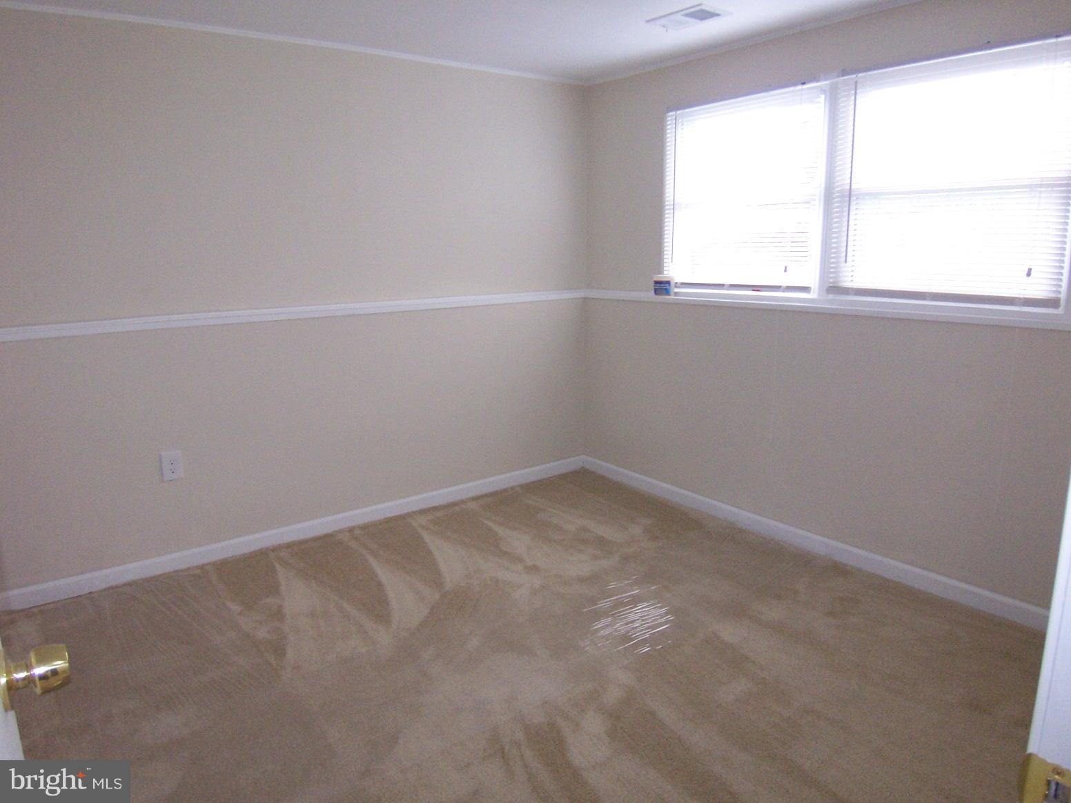 102 Laburnum Road Edgewood, MD 21040 - Photo 17 of 18 Family Room