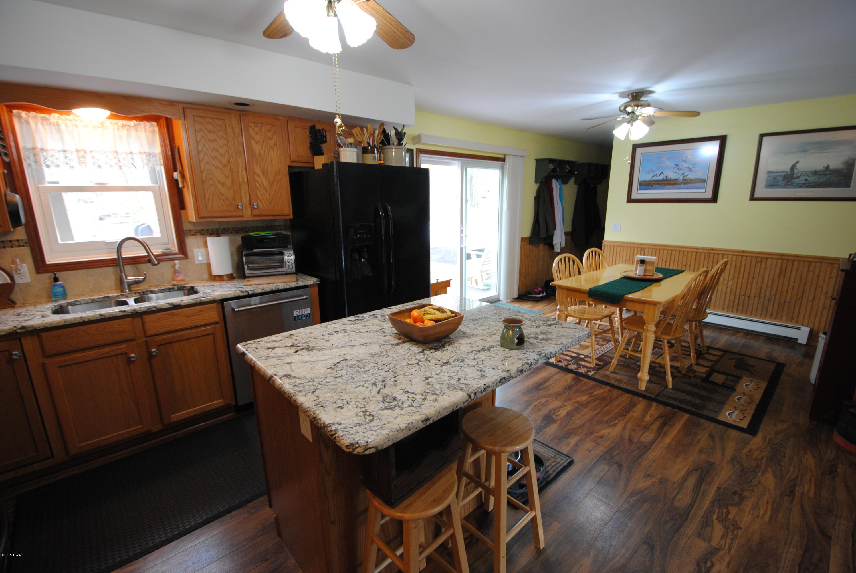 705 Ravnikar Road Forest City, PA 18421 - Photo 4 of 33 Breakfast bar