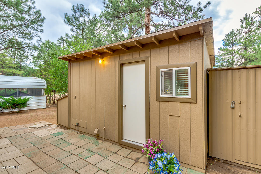 2887 Long Rifle Place Overgaard, AZ 85933 - Photo 25 of 36 25 - GUESTHOUSE