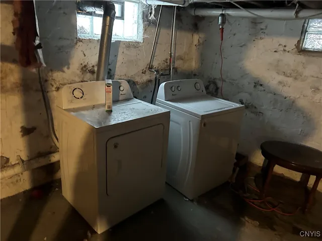 $1,900 | 110 Homewood Drive, Manlius, NY 13066