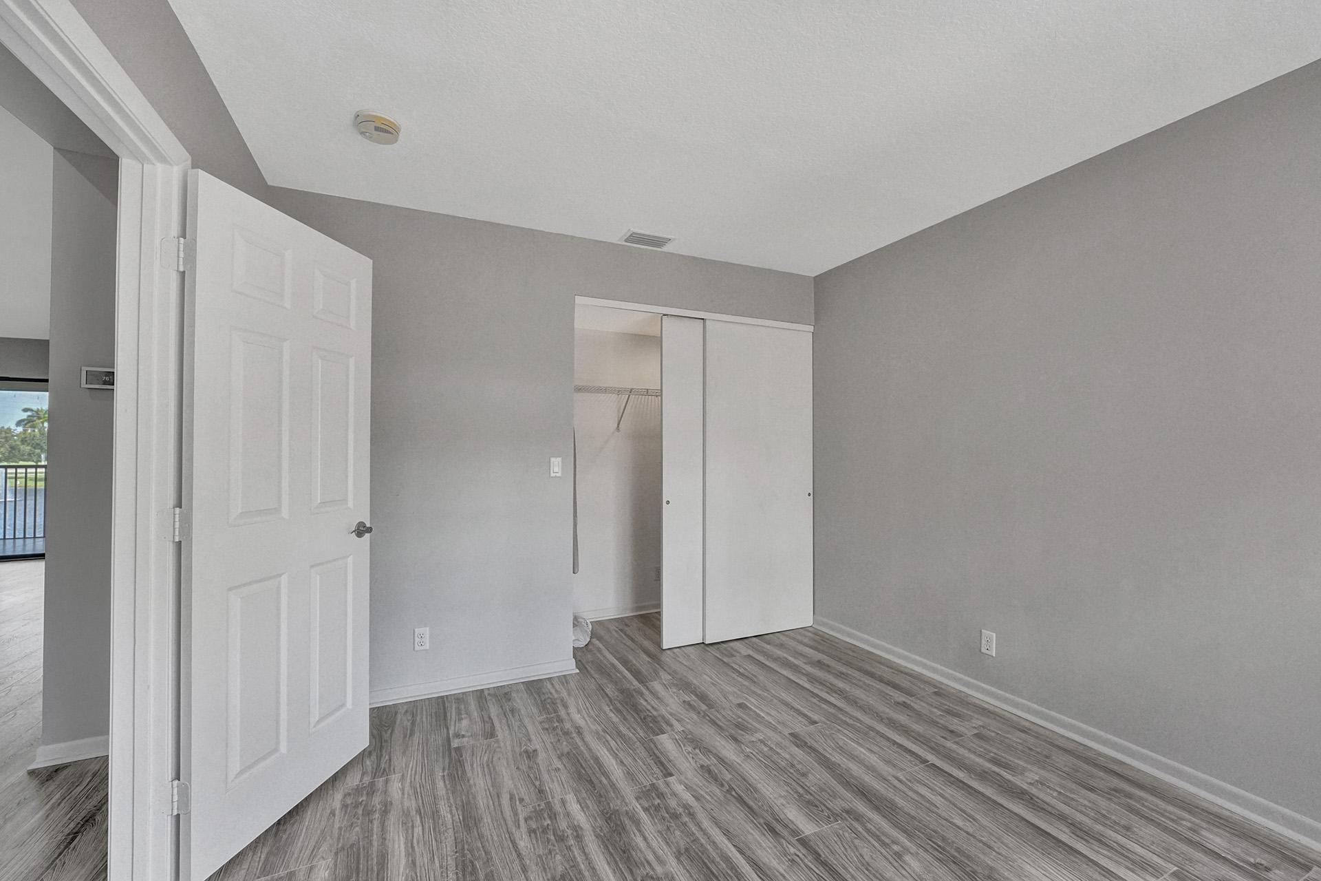 6761 Montego Bay Boulevard, Unit D Boca Raton, FL 33433 - Photo 20 of 38 Bedroom 3