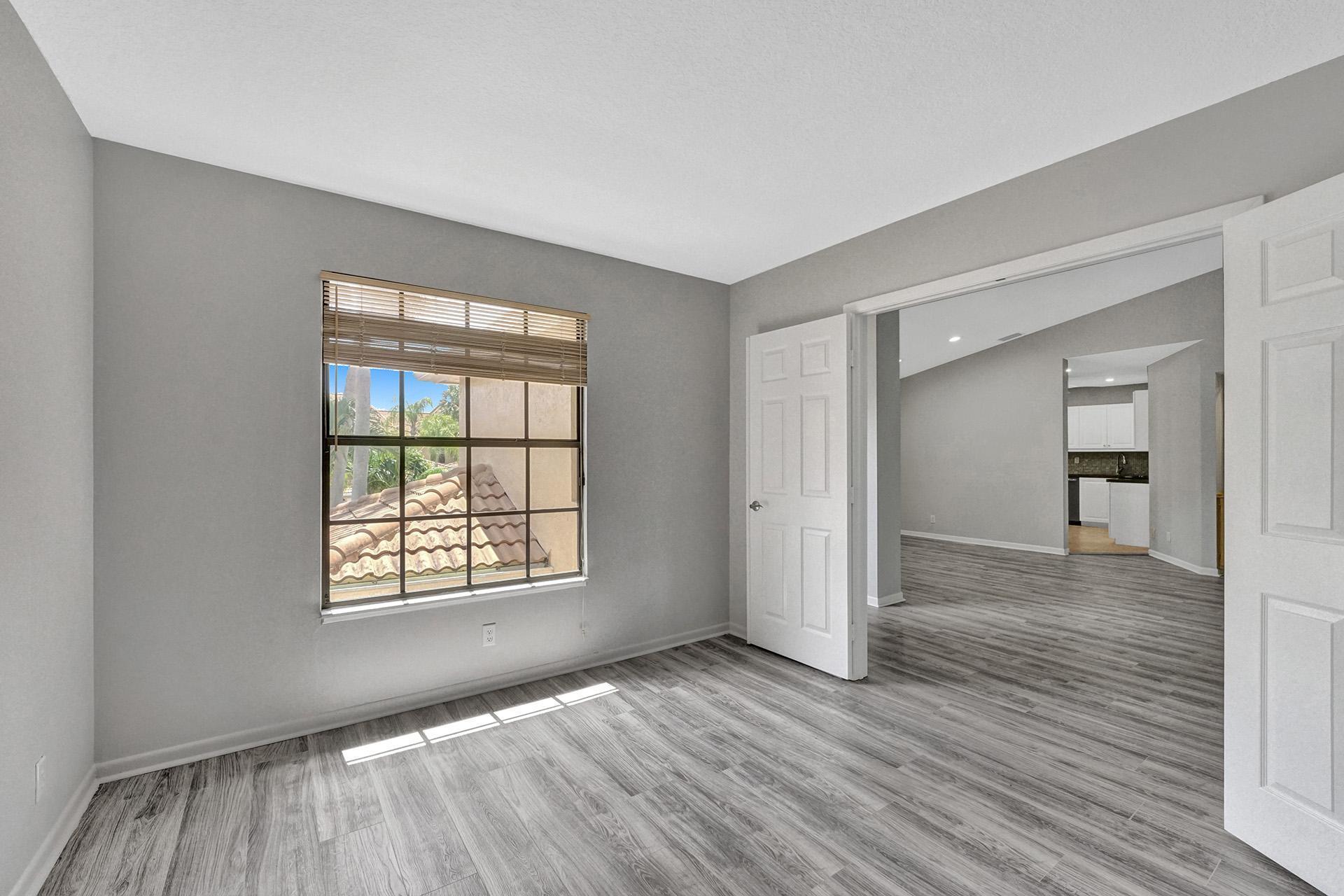 6761 Montego Bay Boulevard, Unit D Boca Raton, FL 33433 - Photo 21 of 38 Bedroom 3