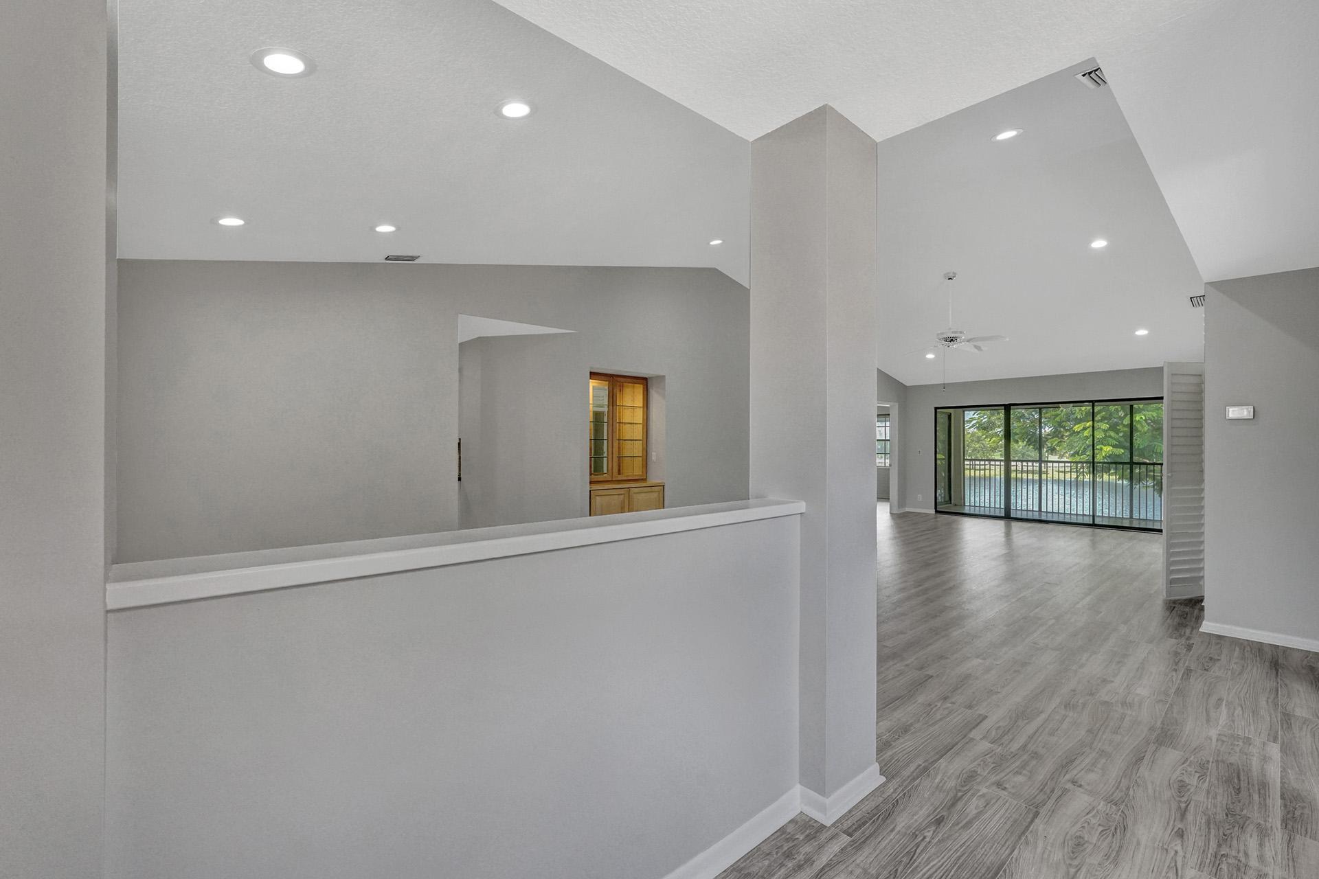 6761 Montego Bay Boulevard, Unit D Boca Raton, FL 33433 - Photo 5 of 38 Living Area