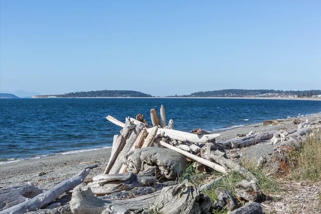 $664,900 | 179 Perry Drive, Coupeville, WA 98239