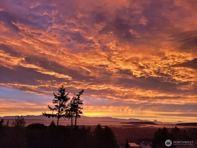 $664,900 | 179 Perry Drive, Coupeville, WA 98239