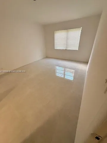 $240,000 | 3101 Oakland Shores Drive, Unit H102, Oakland Park, FL 33309