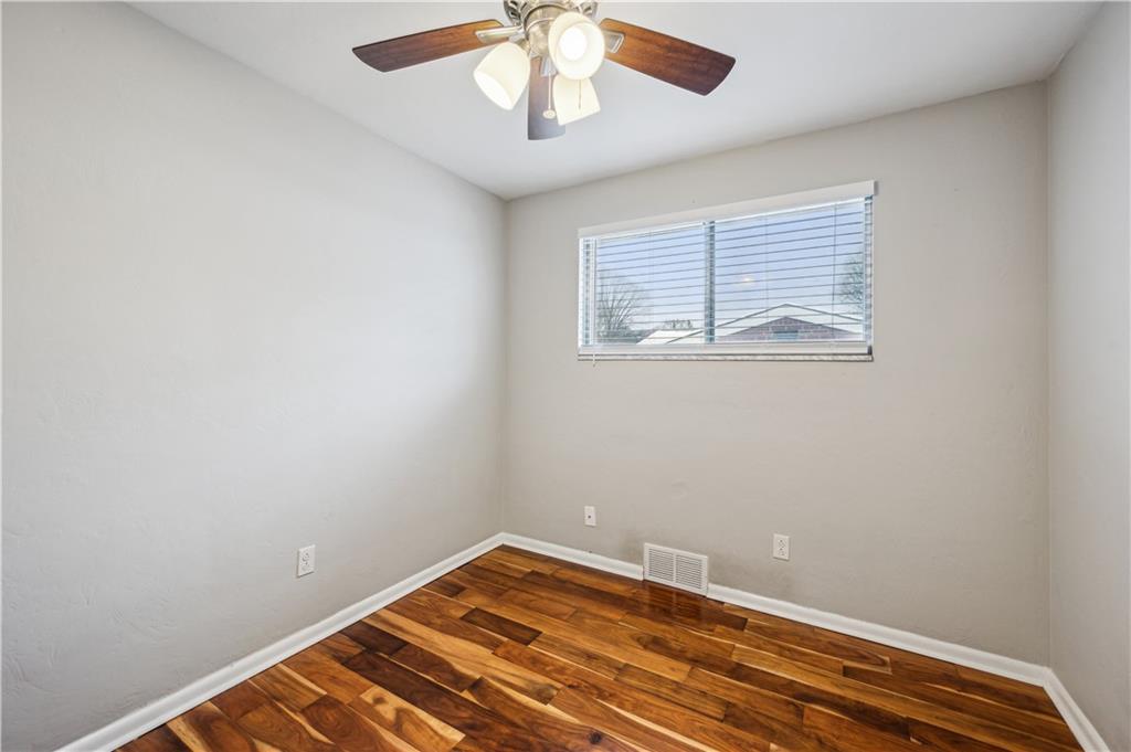 3407 Brighton Road Pittsburgh, PA 15212 - Photo 12 of 25