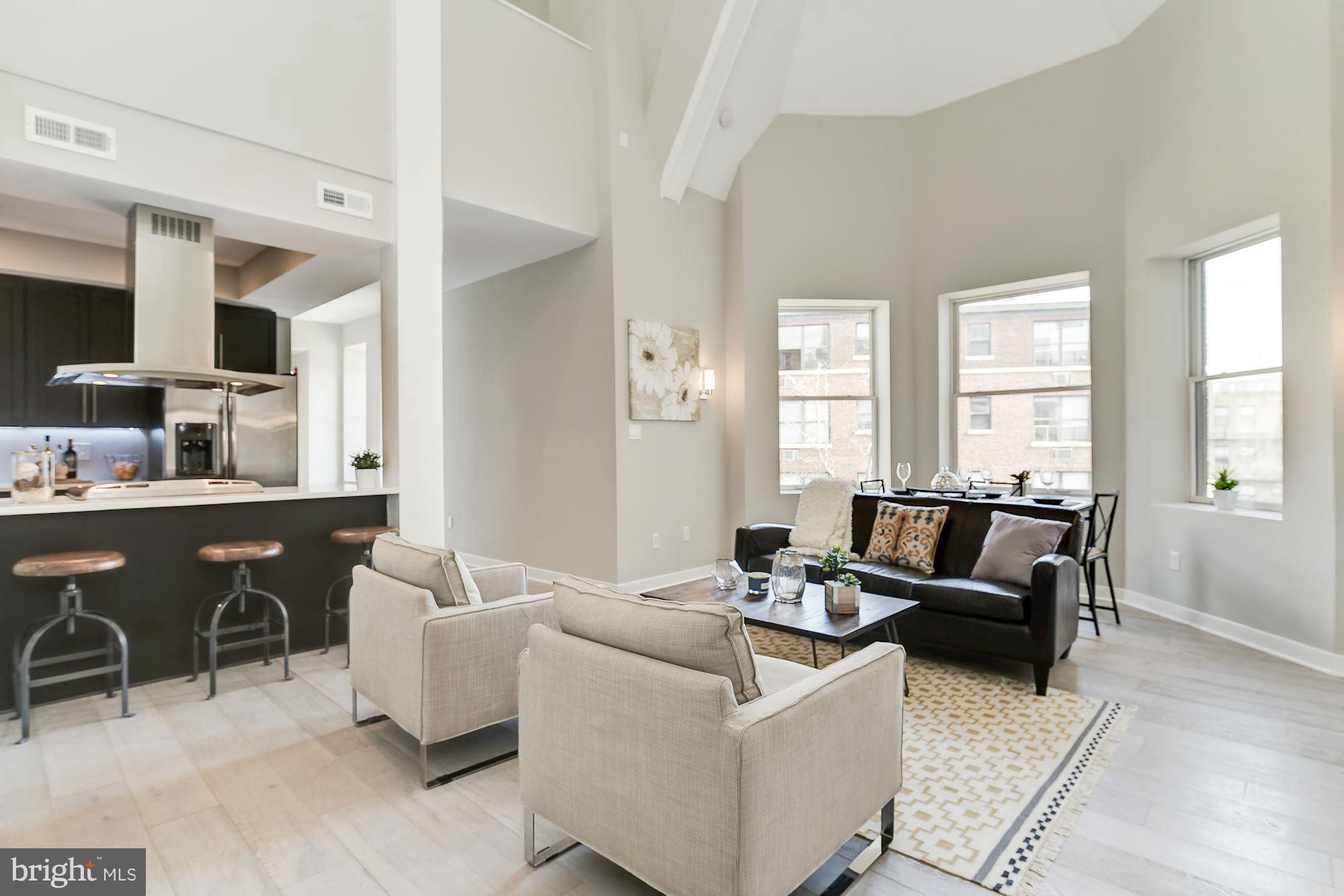 3240 Hiatt Place Northwest, Unit 4 Washington, DC 20010 - Photo 5 of 22 Family Room