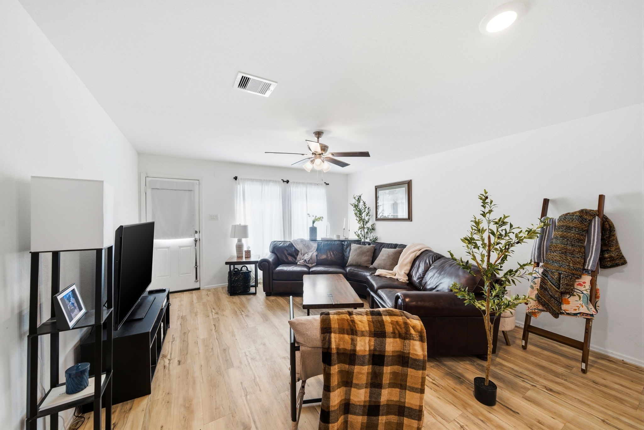 14502 Woodcott Warren Way Rosharon, TX 77583 - Photo 17 of 29