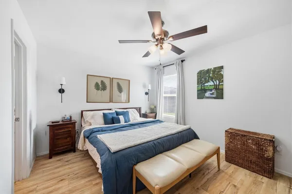 $305,000 | 14502 Woodcott Warren Way, Rosharon, TX 77583