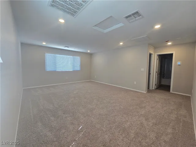 $2,595 | 7526 Dawn Lndg Avenue, Las Vegas, NV 89113