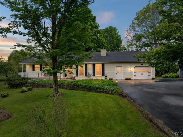 $365,000 | 4916 Carrick Road, Vernon, NY 13421