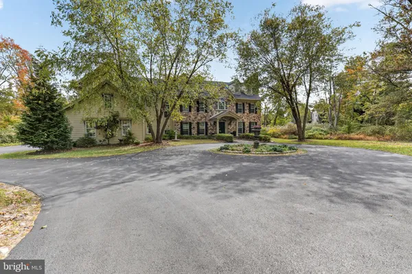 $2,700,000 | 5765 Valley Stream Drive, Doylestown, PA 18902