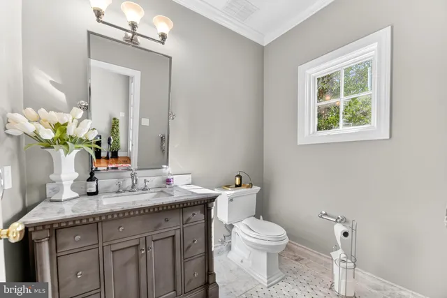 $2,700,000 | 5765 Valley Stream Drive, Doylestown, PA 18902