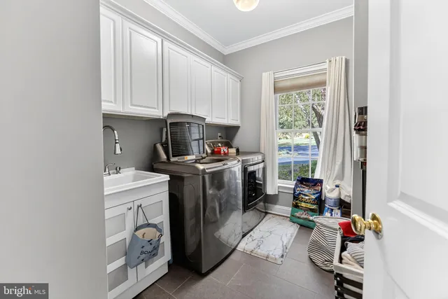 $2,700,000 | 5765 Valley Stream Drive, Doylestown, PA 18902