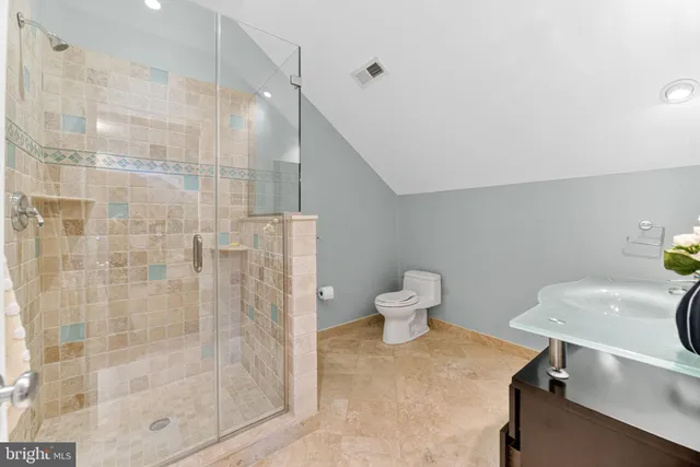 $2,700,000 | 5765 Valley Stream Drive, Doylestown, PA 18902