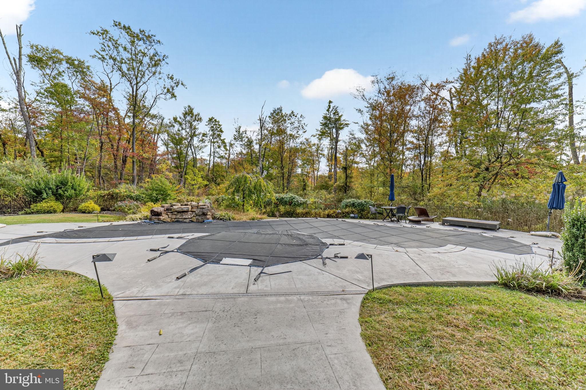 5765 Valley Stream Drive Doylestown, PA 18902 - Photo 51 of 60 Pool