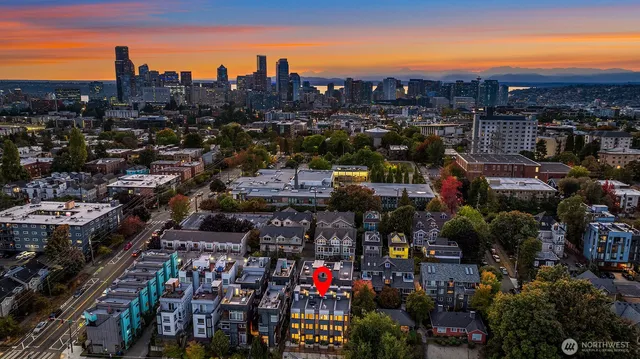 $799,900 | 1421 19th Avenue, Unit D, Seattle, WA 98122