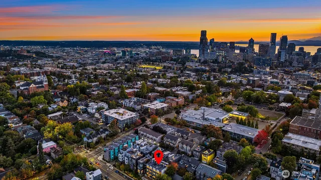 $799,900 | 1421 19th Avenue, Unit D, Seattle, WA 98122