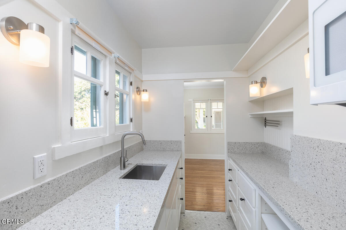 100 Palmetto Drive, Unit 6 Pasadena, CA 91105 - Photo 10 of 20 10.100 Palmetto_6_120v1_mls