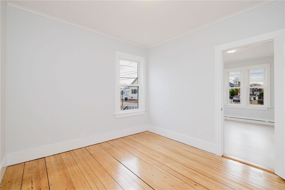 38 Madison Street Pawtucket, RI 02861 - Photo 23 of 47