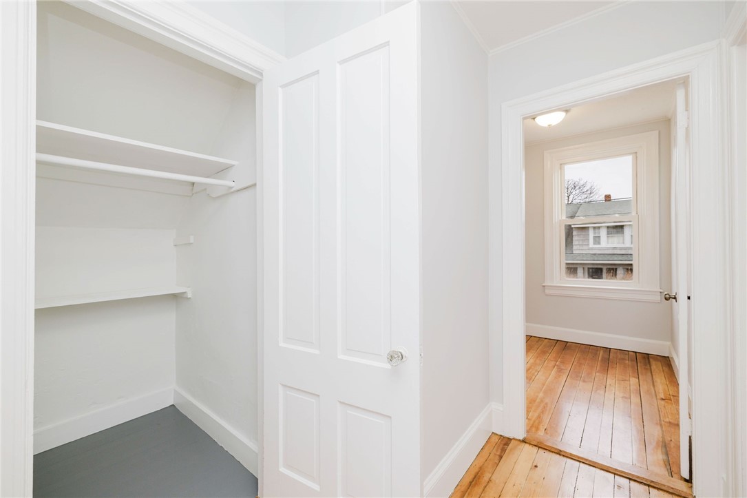 38 Madison Street Pawtucket, RI 02861 - Photo 29 of 47