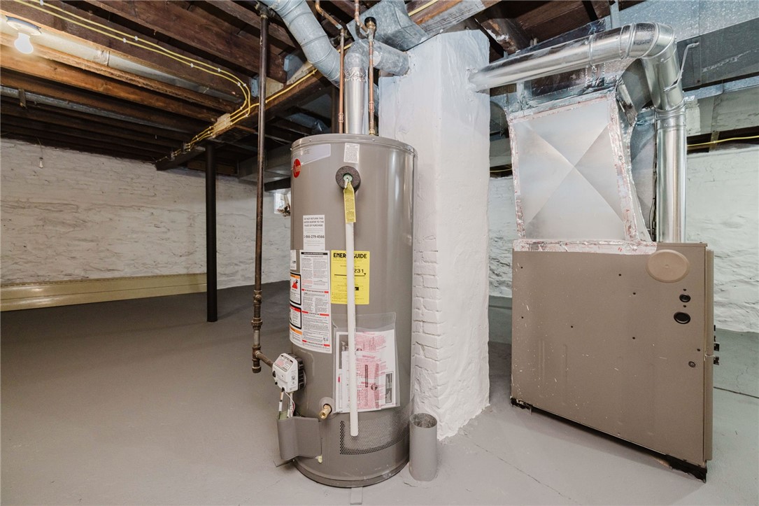 38 Madison Street Pawtucket, RI 02861 - Photo 42 of 47