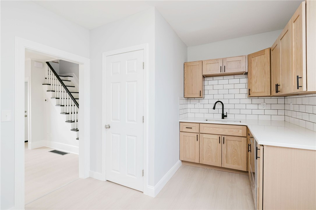 38 Madison Street Pawtucket, RI 02861 - Photo 7 of 47