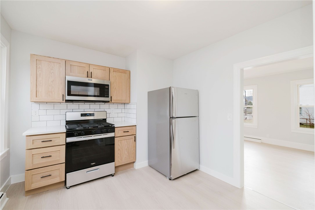 38 Madison Street Pawtucket, RI 02861 - Photo 10 of 47