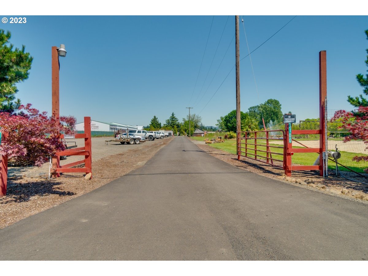 3100 Lone Oak Road North McMinnville, OR 97128 - Photo 13 of 32
