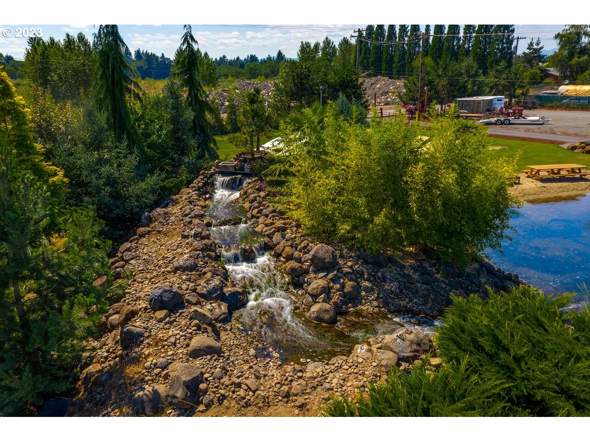 3100 Lone Oak Road North McMinnville, OR 97128 - Photo 30 of 32