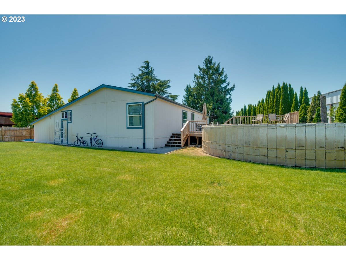 3100 Lone Oak Road North McMinnville, OR 97128 - Photo 3 of 32