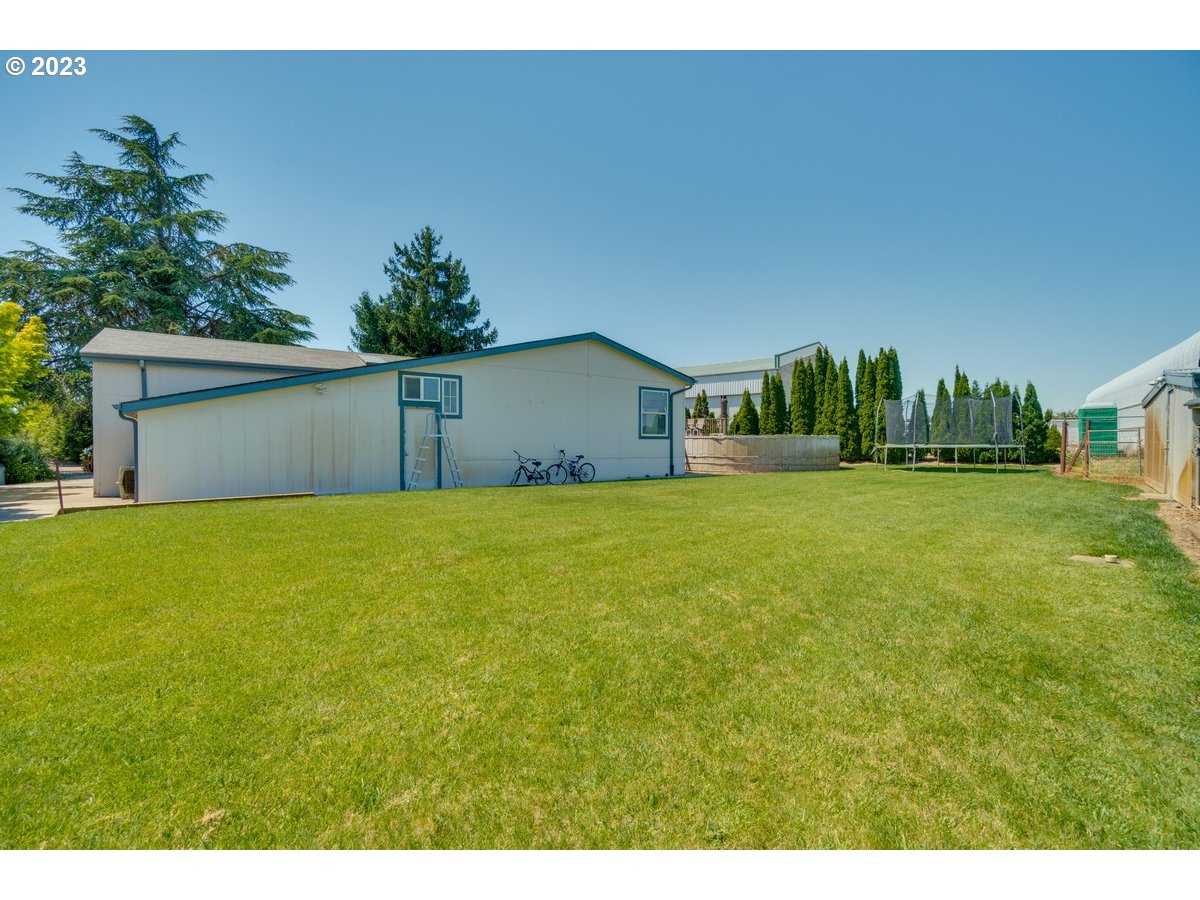 3100 Lone Oak Road North McMinnville, OR 97128 - Photo 4 of 32